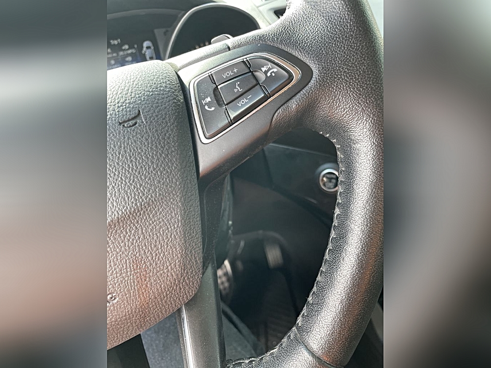 Photo 6 of 2017 Ford Escape Titanium for sale in Cypress, TX