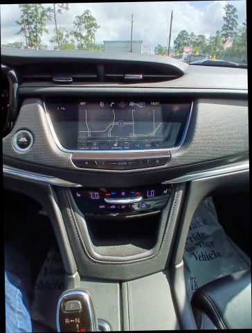 Photo 3 of 2019 Cadillac Xt5 Luxury for sale in Cypress, TX
