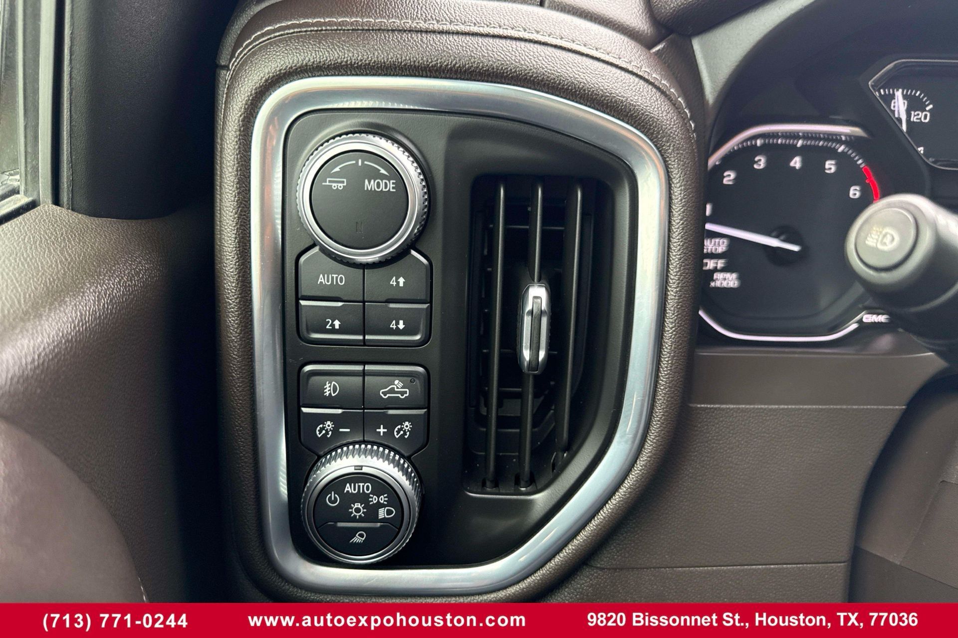 Photo 18 of 2021 GMC Sierra 4WD Crew CAB Short BOX SLT for sale in Houston, TX