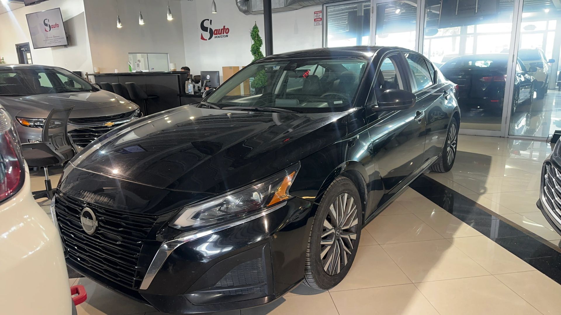 Photo 3 of 2023 Nissan Altima SV for sale in Houston, TX