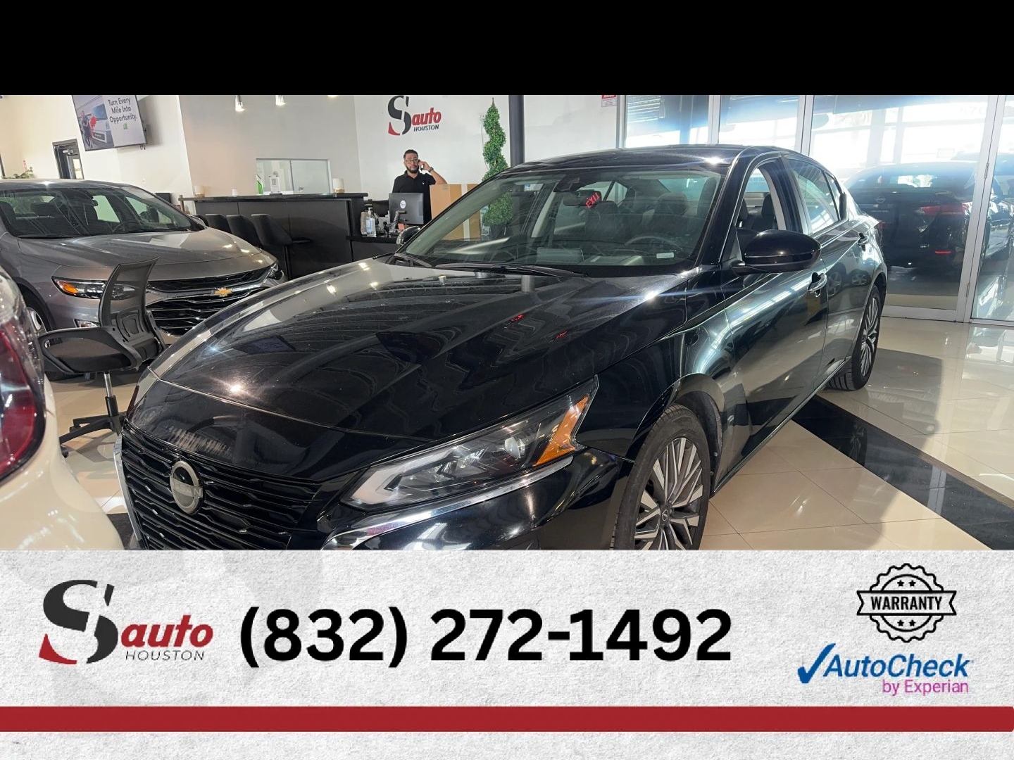 Photo 2 of 2023 Nissan Altima SV for sale in Houston, TX