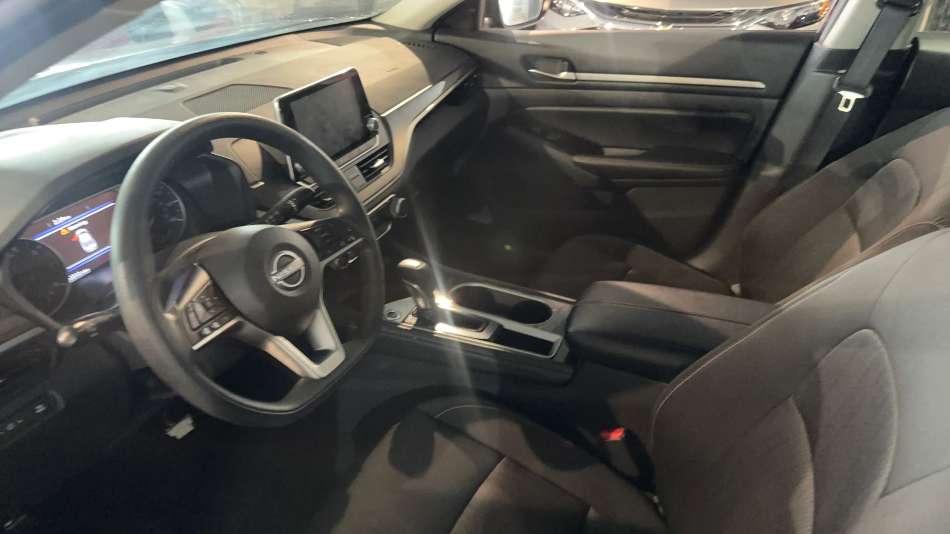 Photo 22 of 2023 Nissan Altima SV for sale in Houston, TX