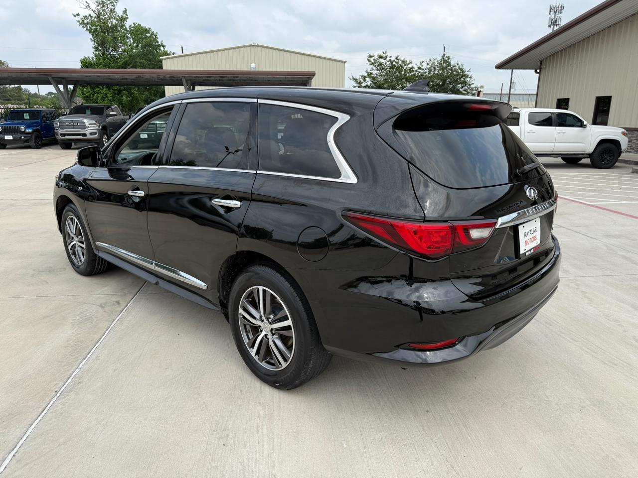 Photo 4 of 2018 Infiniti Qx60 Wagon for sale in Houston, TX