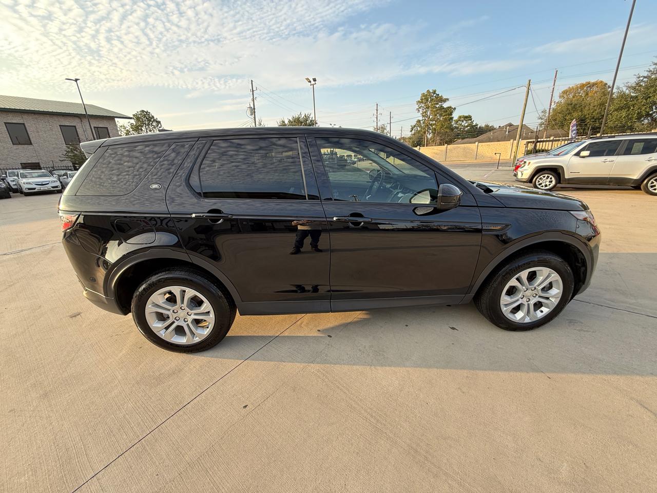 Photo 7 of 2020 Land Rover Discovery Sport S for sale in Houston, TX