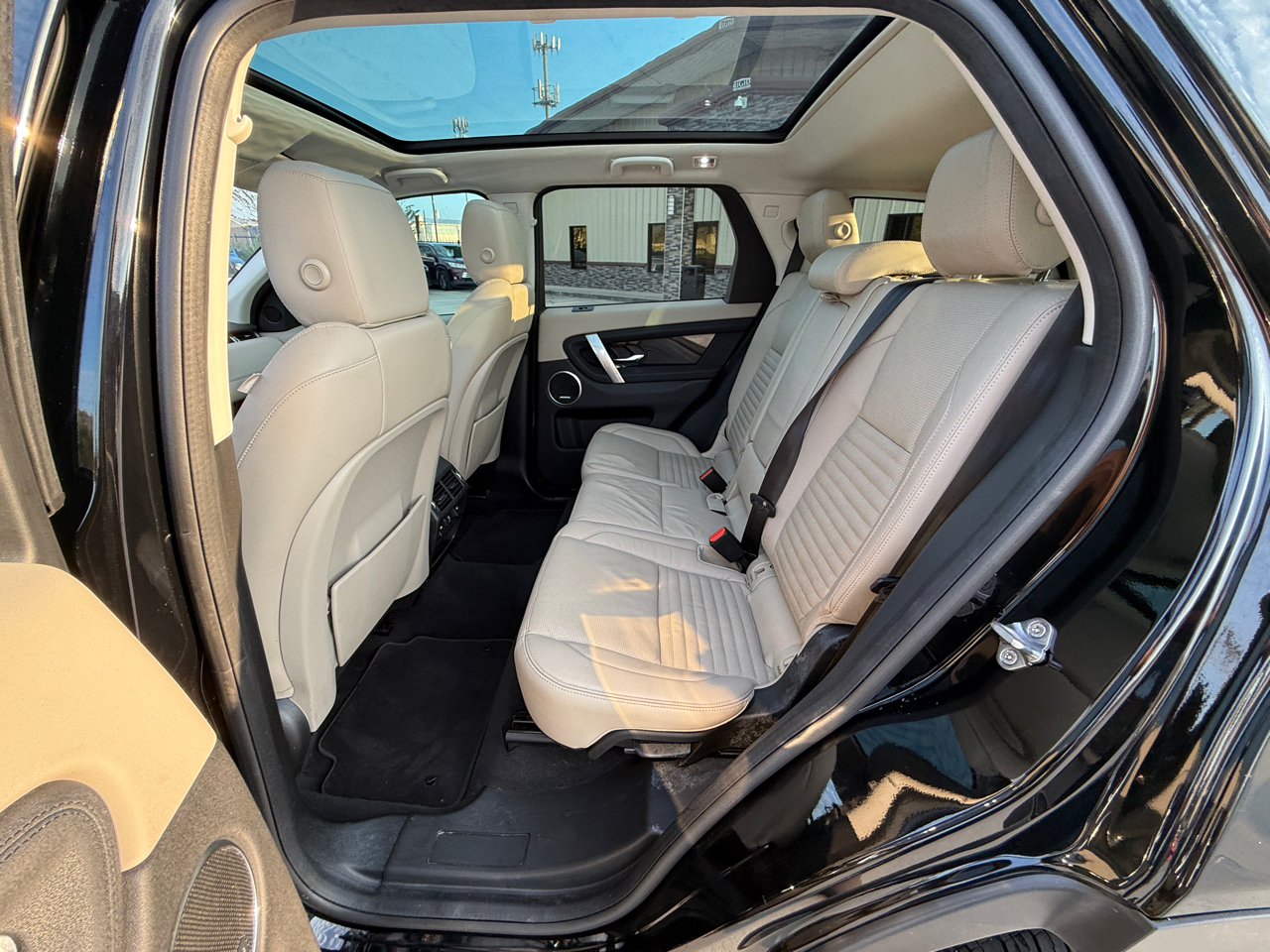 Photo 9 of 2020 Land Rover Discovery Sport S for sale in Houston, TX