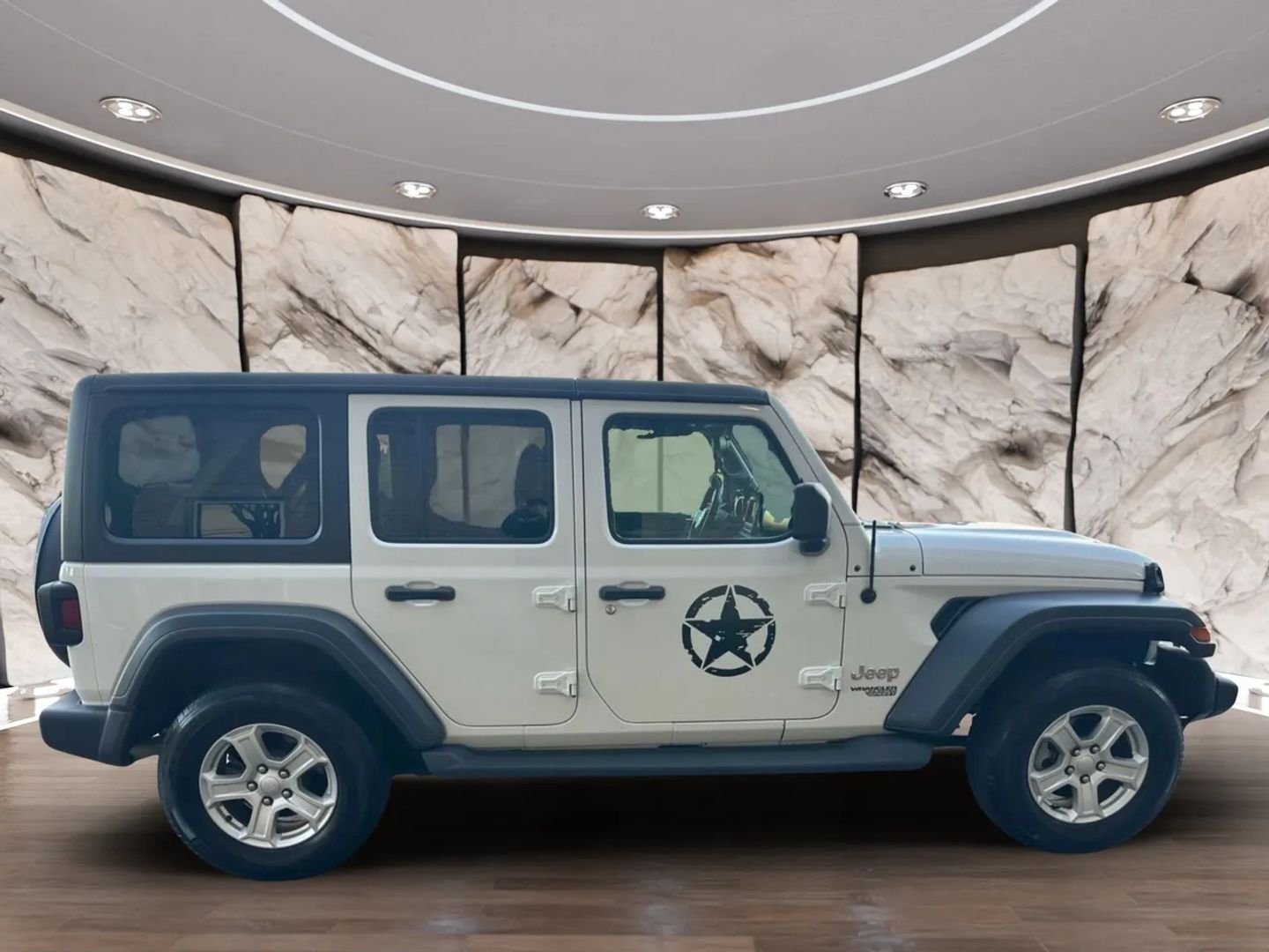 Photo 4 of 2020 Jeep Wrangler Unlimited for sale in Katy, TX
