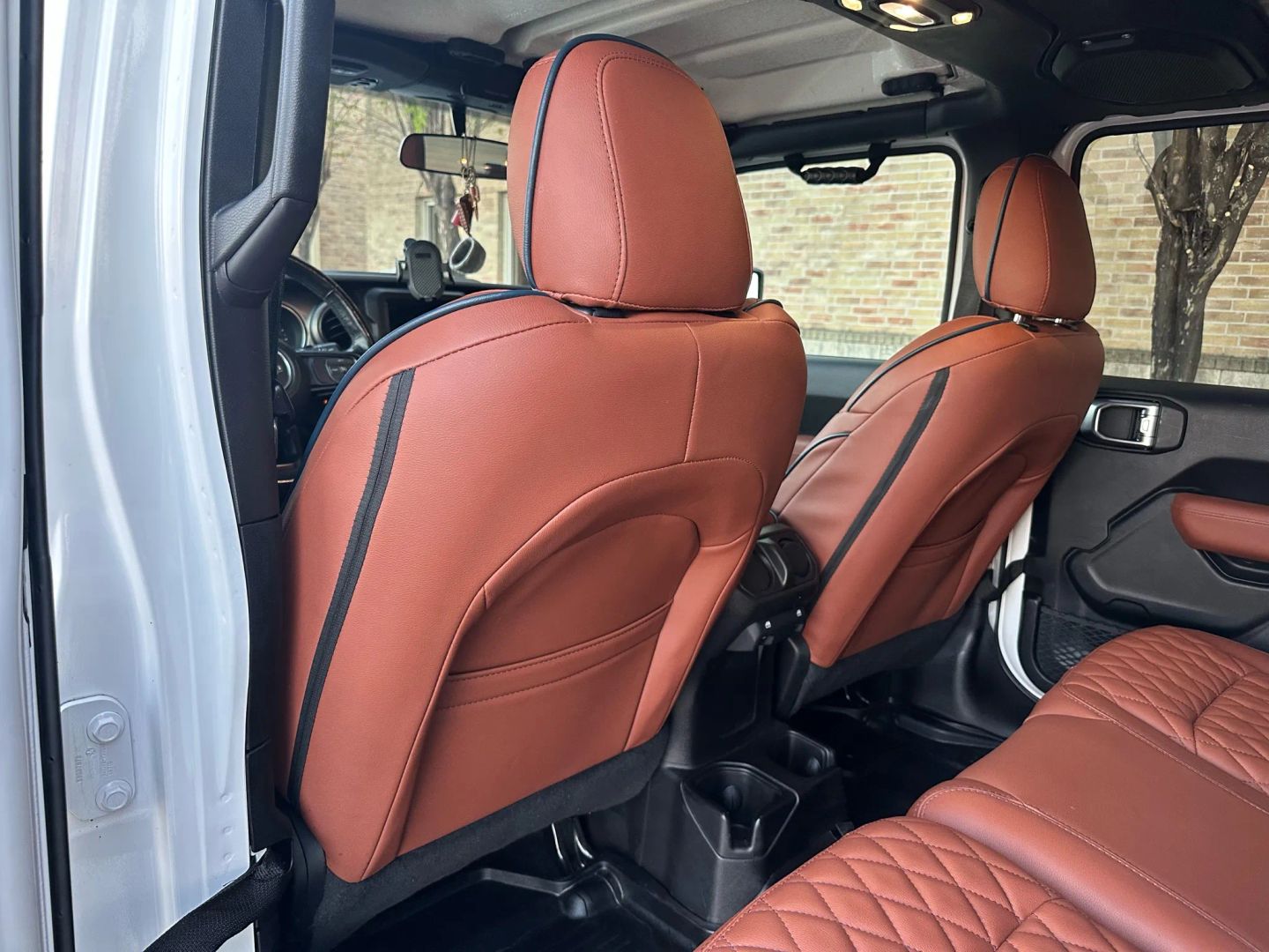 Photo 13 of 2020 Jeep Wrangler Unlimited for sale in Katy, TX