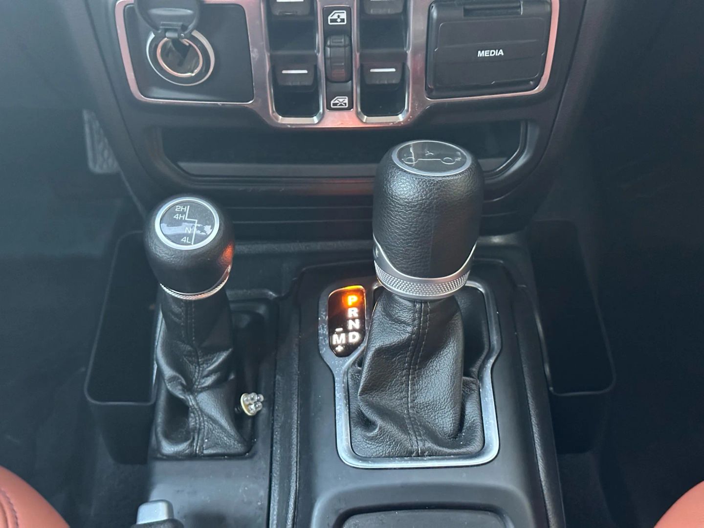 Photo 27 of 2020 Jeep Wrangler Unlimited for sale in Katy, TX
