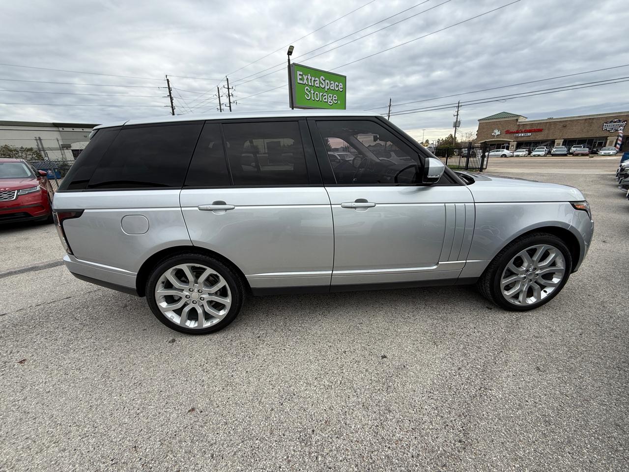 Photo 13 of 2017 Land Rover Range Rover Base for sale in Houston, TX