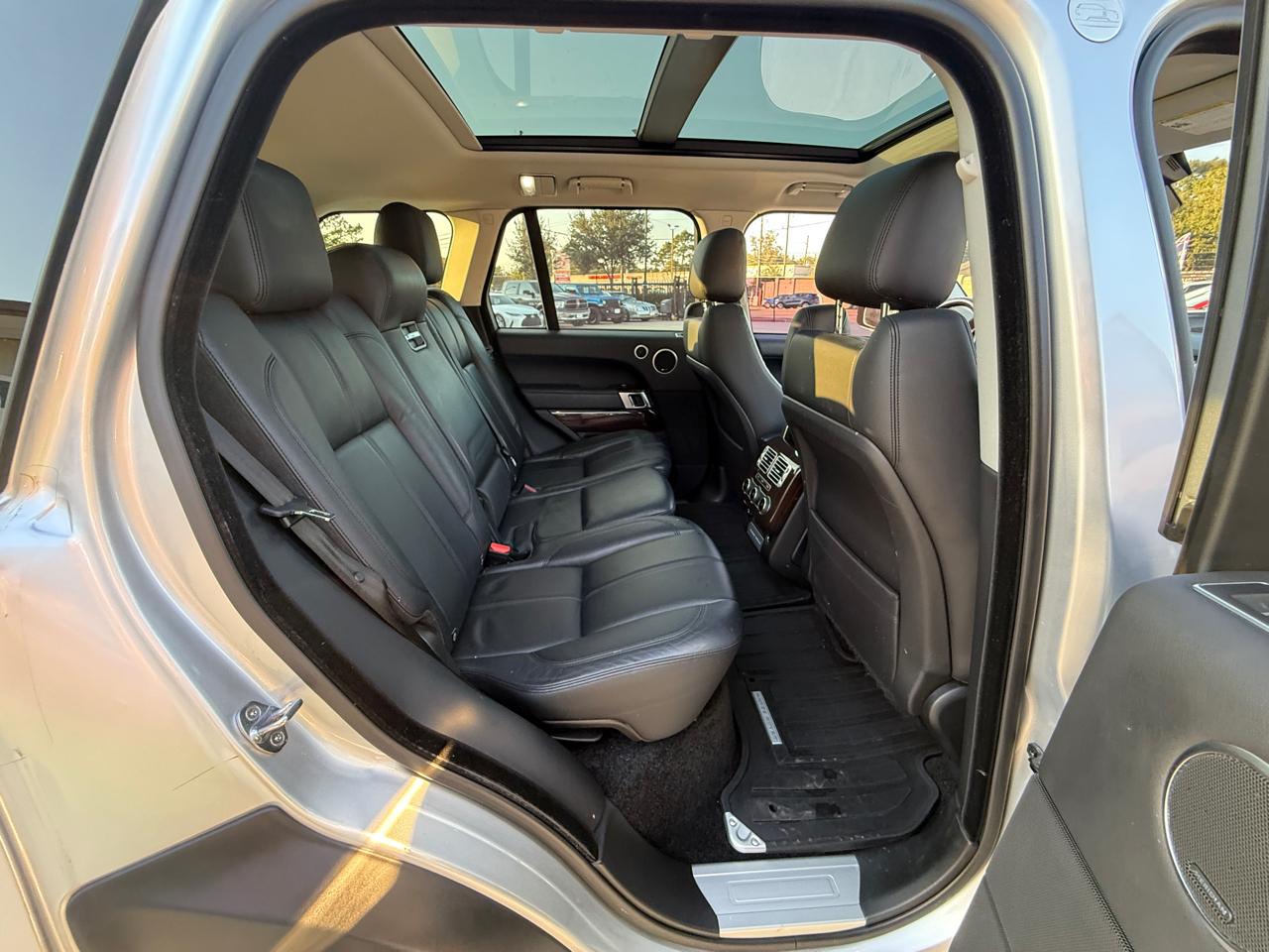 Photo 30 of 2017 Land Rover Range Rover Base for sale in Houston, TX