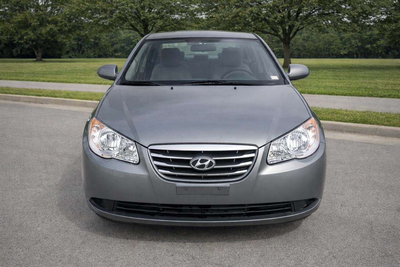Photo 4 of 2010 Hyundai Elantra Blue for sale in Houston, TX