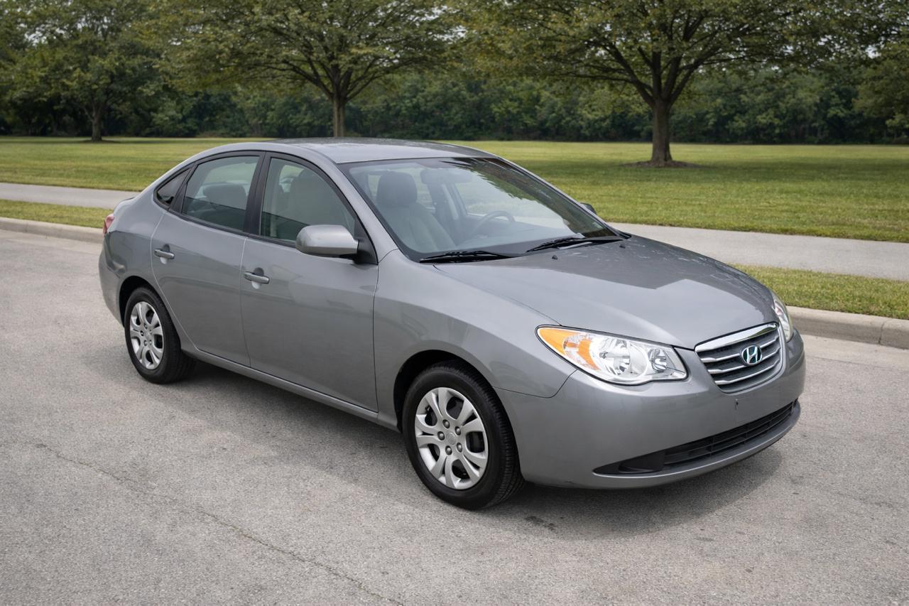 Photo 5 of 2010 Hyundai Elantra Blue for sale in Houston, TX