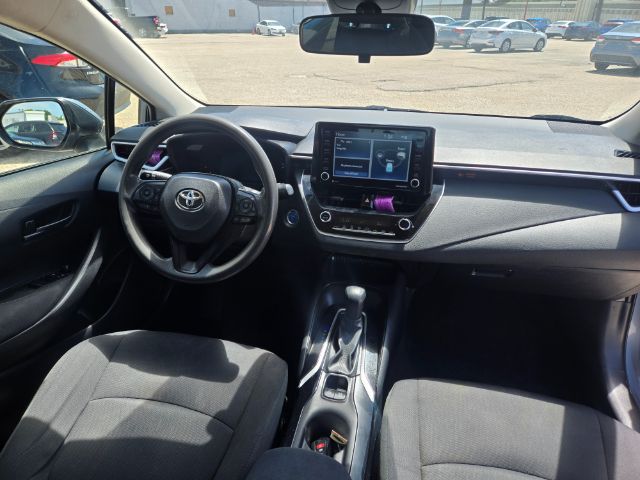 Photo 4 of 2022 Toyota Corolla LE for sale in Houston, TX