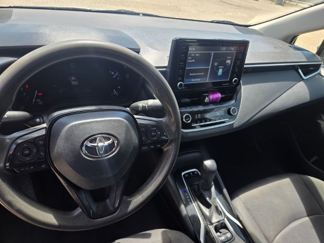 Photo 5 of 2022 Toyota Corolla LE for sale in Houston, TX