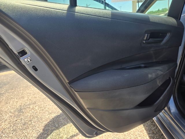 Photo 12 of 2022 Toyota Corolla LE for sale in Houston, TX