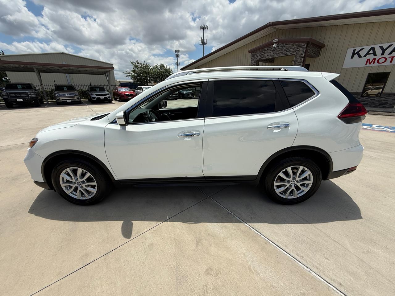 Photo 5 of 2018 Nissan Rogue Wagon for sale in Houston, TX