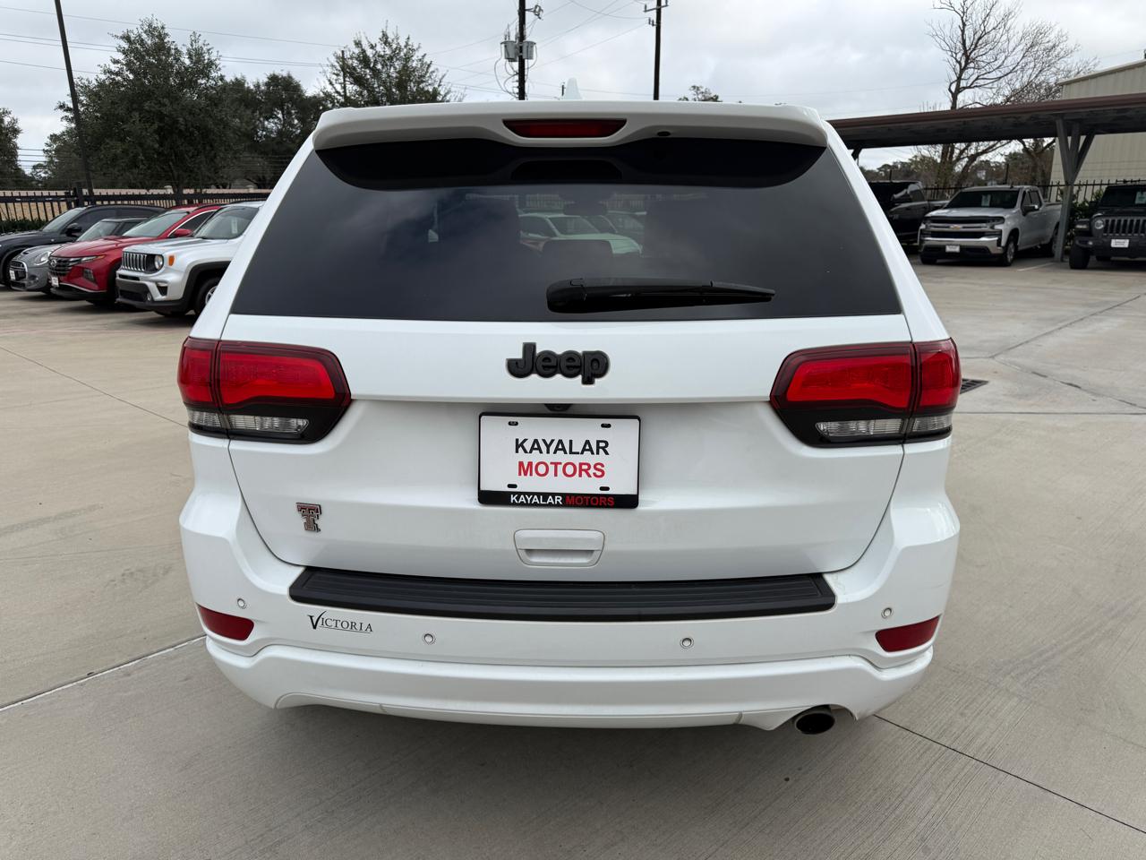 Photo 9 of 2021 Jeep Grand Cherokee Laredo for sale in Houston, TX