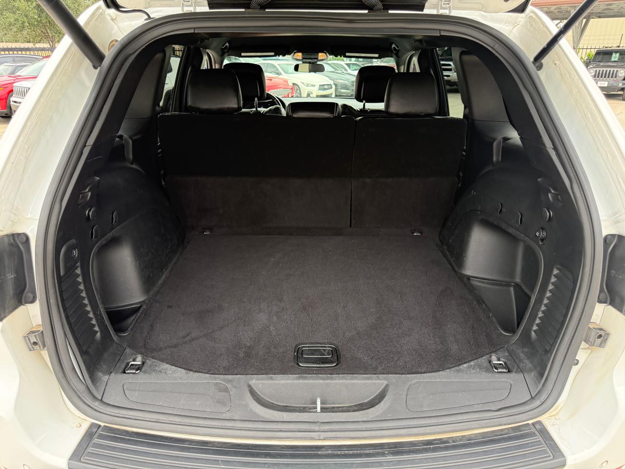 Photo 28 of 2021 Jeep Grand Cherokee Laredo for sale in Houston, TX