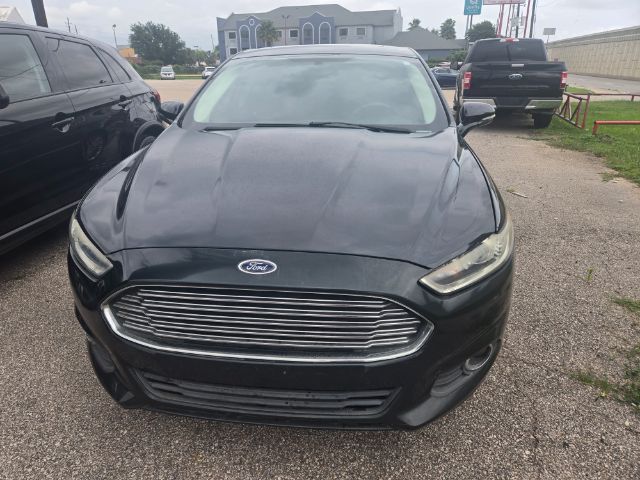 Photo 2 of 2014 Ford Fusion SE for sale in Houston, TX