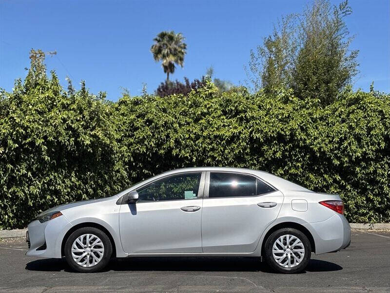 Photo 2 of 2018 Toyota Corolla L for sale in Cypress, TX