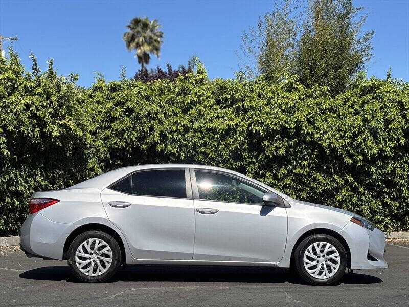 Photo 6 of 2018 Toyota Corolla L for sale in Cypress, TX