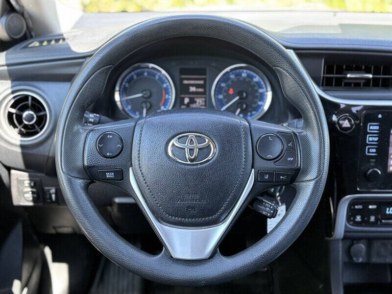 Photo 12 of 2018 Toyota Corolla L for sale in Cypress, TX