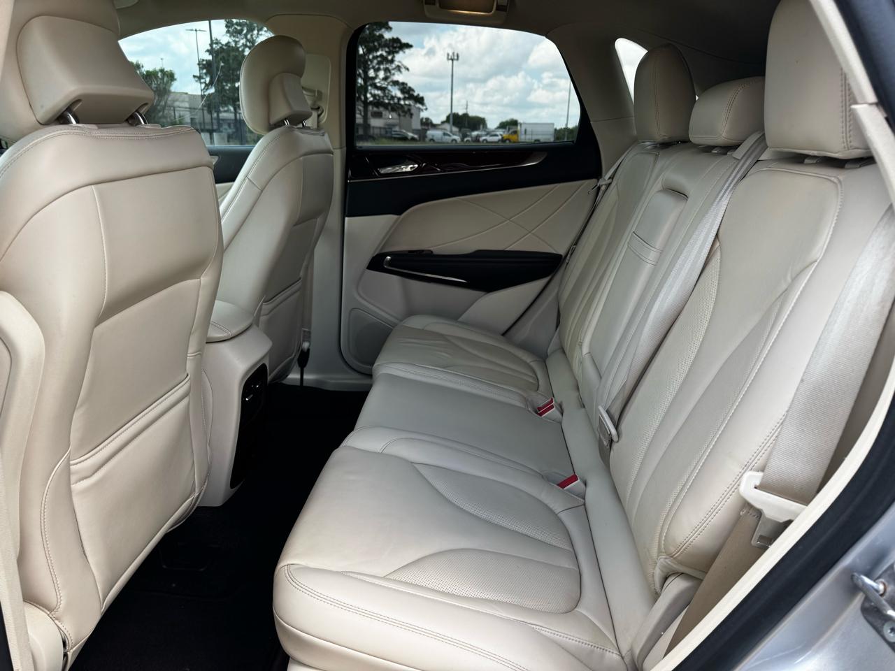 Photo 27 of 2015 Lincoln Mkc LS for sale in Katy, TX