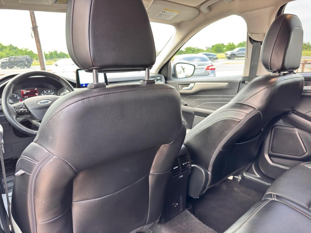Photo 15 of 2022 Ford Escape SEL for sale in Spring, TX