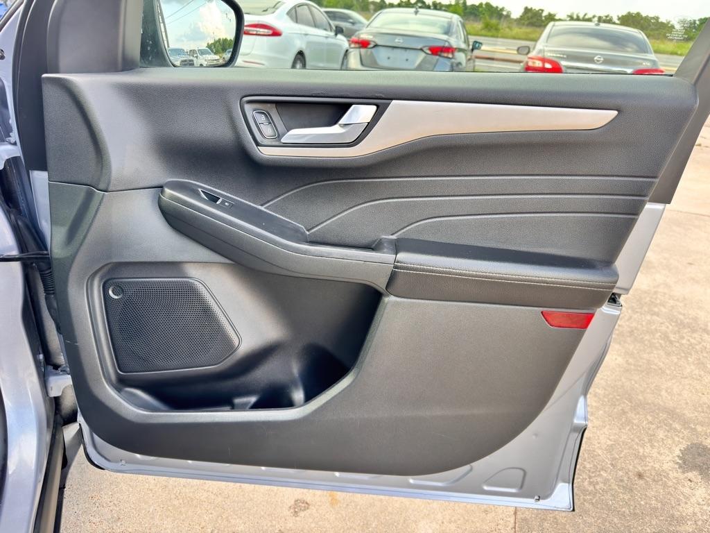 Photo 22 of 2022 Ford Escape SEL for sale in Spring, TX
