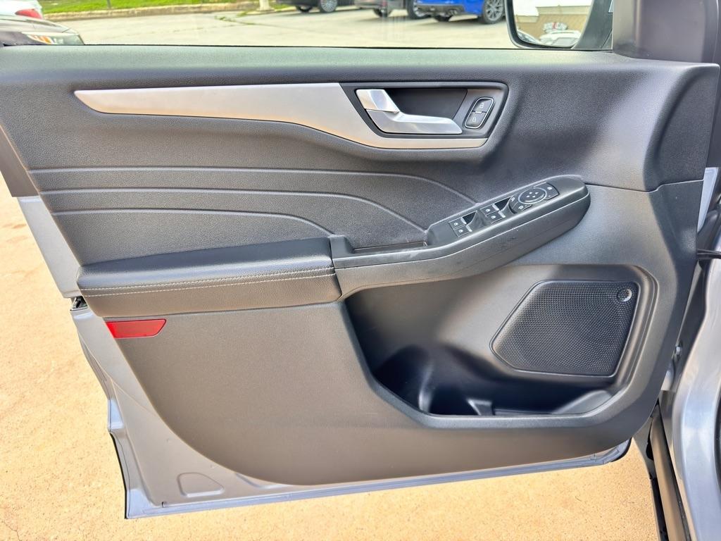 Photo 25 of 2022 Ford Escape SEL for sale in Spring, TX