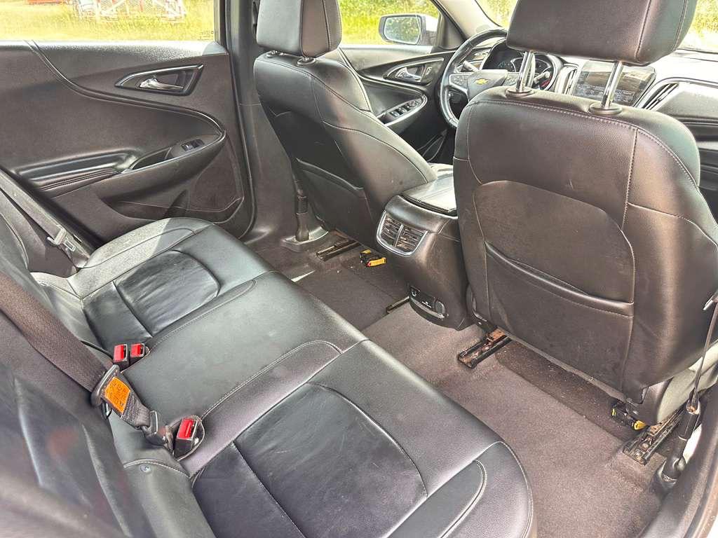 Photo 26 of 2018 Chevrolet Malibu LT for sale in Katy, TX