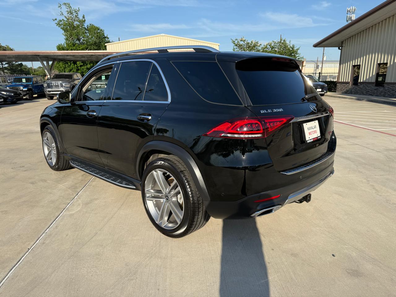 Photo 5 of 2022 Mercedes-Benz Gle-Class Gle350 for sale in Houston, TX