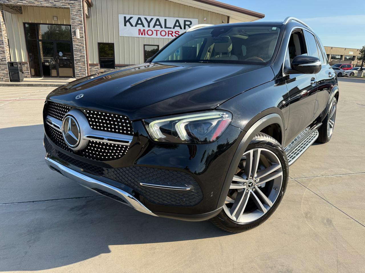 Photo 4 of 2022 Mercedes-Benz Gle-Class Gle350 for sale in Houston, TX