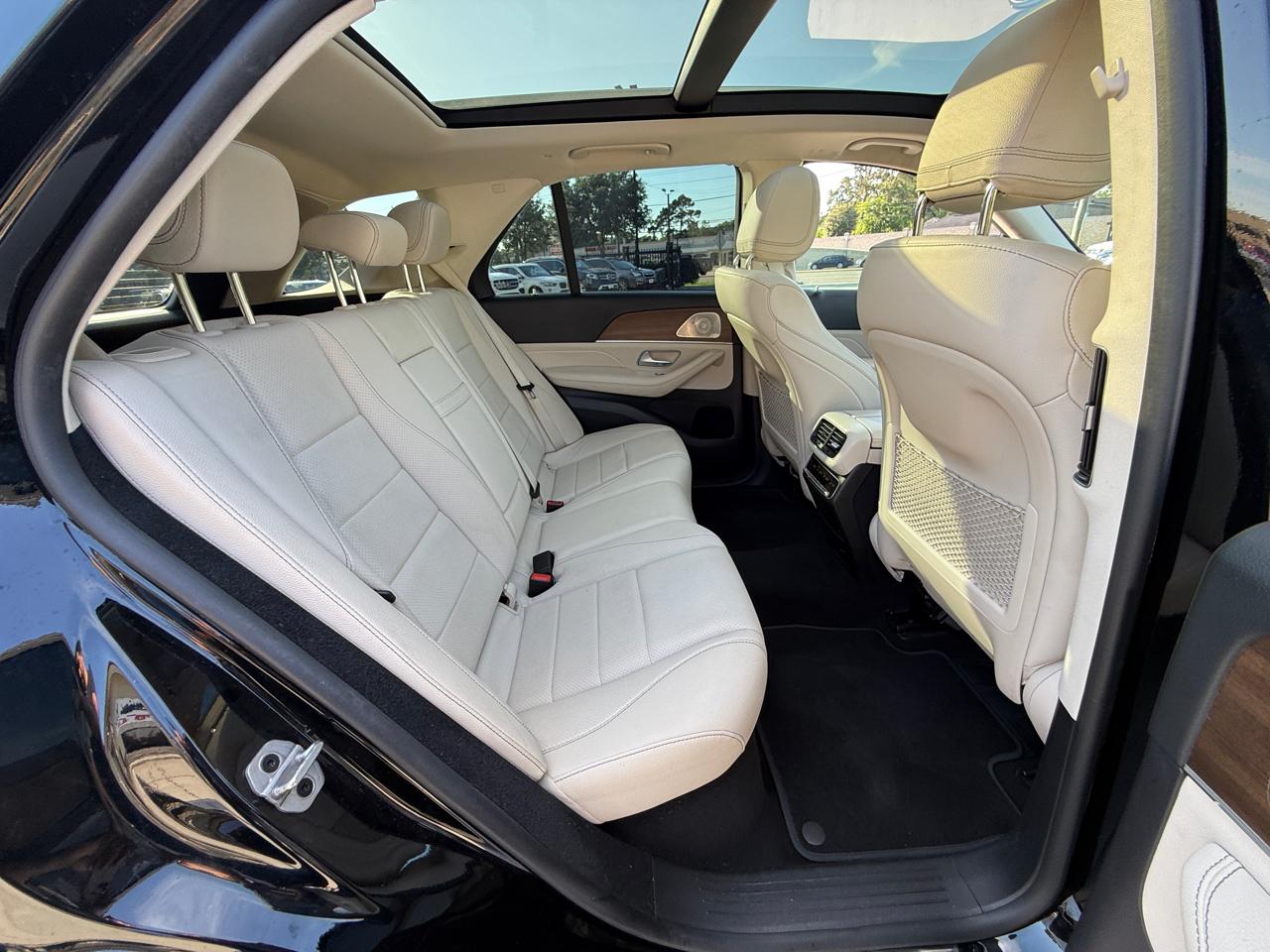 Photo 32 of 2022 Mercedes-Benz Gle-Class Gle350 for sale in Houston, TX