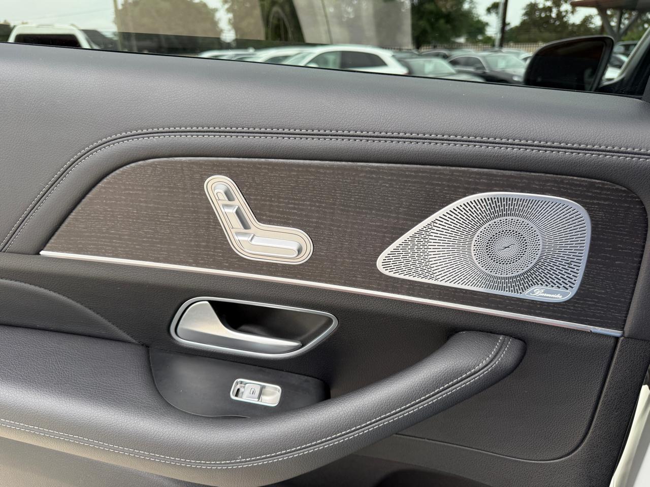 Photo 45 of 2020 Mercedes-Benz Gls-Class Gls580 4MATIC for sale in Houston, TX