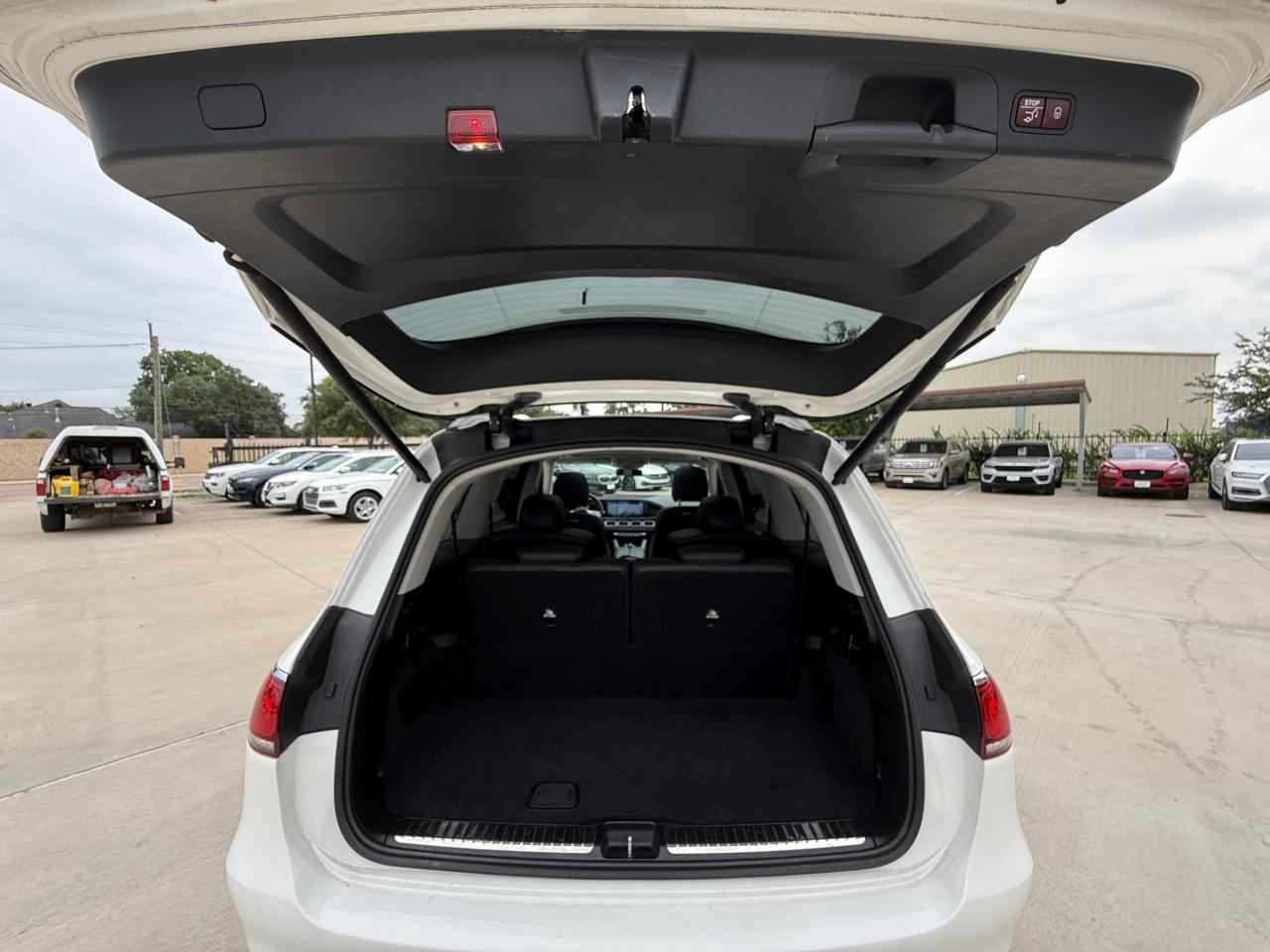 Photo 40 of 2020 Mercedes-Benz Gls-Class Gls580 4MATIC for sale in Houston, TX