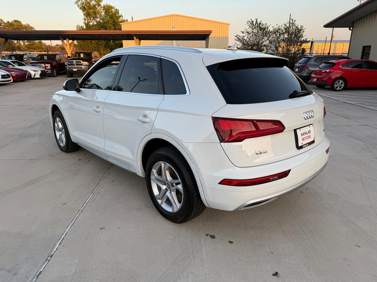 Photo 8 of 2019 Audi Q5 Quattro for sale in Houston, TX