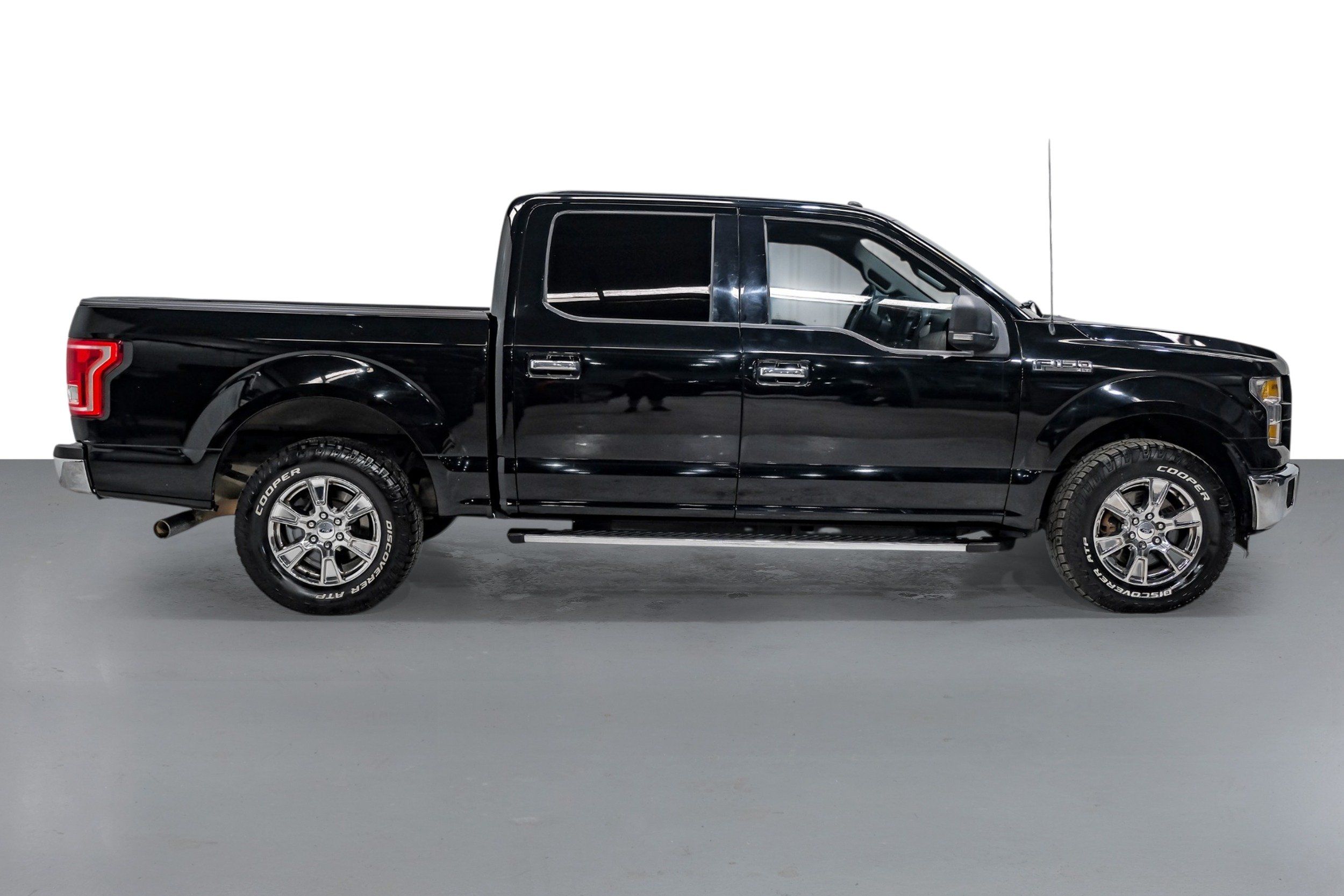 Photo 9 of 2016 Ford F-150 XLT for sale in Katy, TX