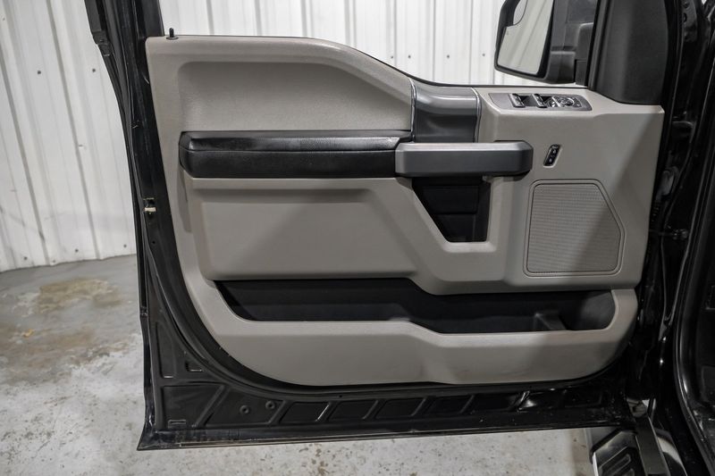 Photo 82 of 2016 Ford F-150 XLT for sale in Katy, TX