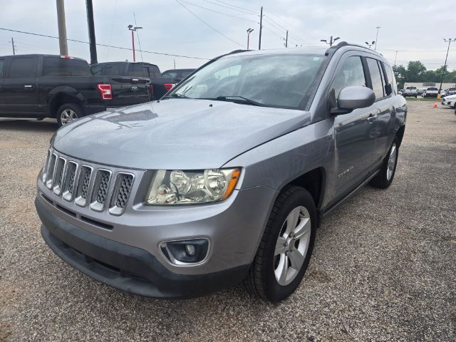 Photo 3 of 2015 Jeep Compass Latitude for sale in Houston, TX