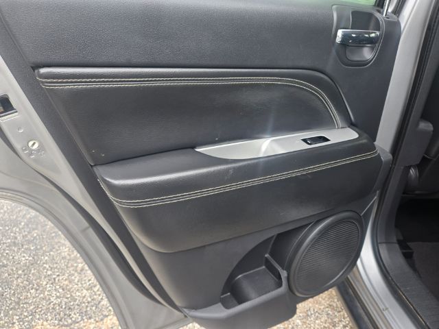 Photo 14 of 2015 Jeep Compass Latitude for sale in Houston, TX