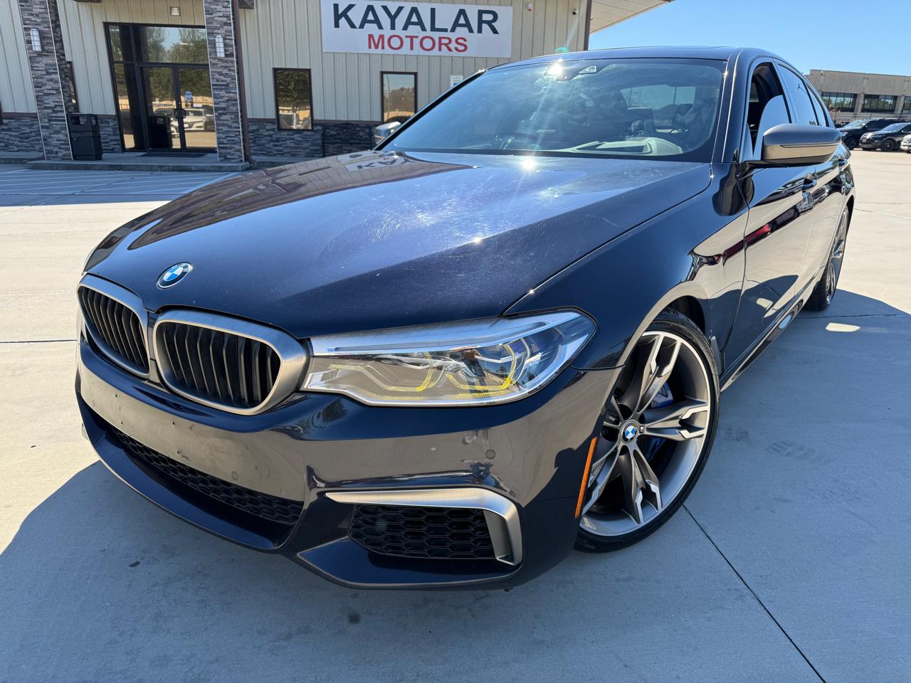 Photo 2 of 2020 BMW M550i 5-series for sale in Houston, TX