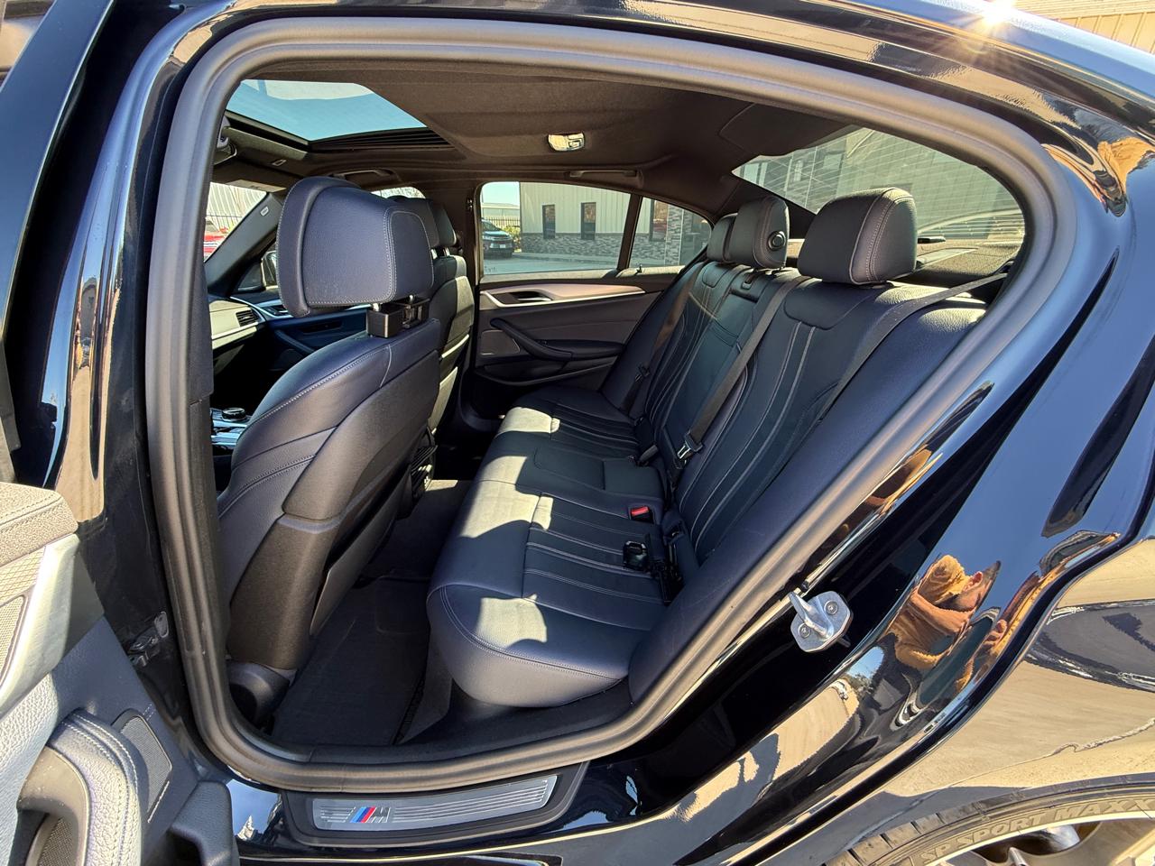 Photo 11 of 2020 BMW M550i 5-series for sale in Houston, TX