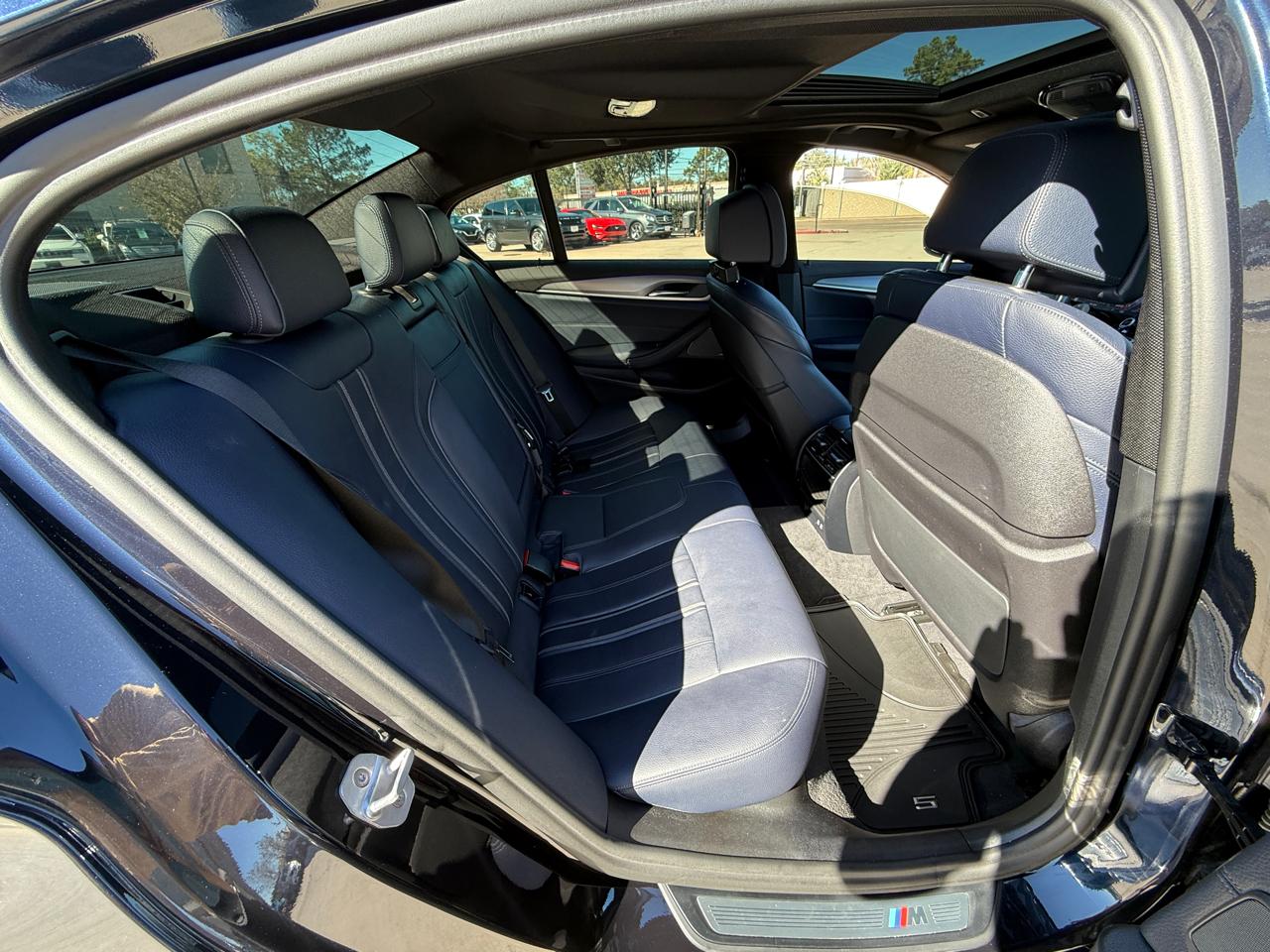 Photo 13 of 2020 BMW M550i 5-series for sale in Houston, TX