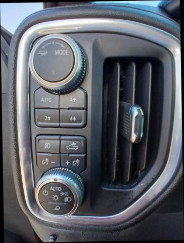 Photo 7 of 2020 GMC Sierra for sale in Cypress, TX