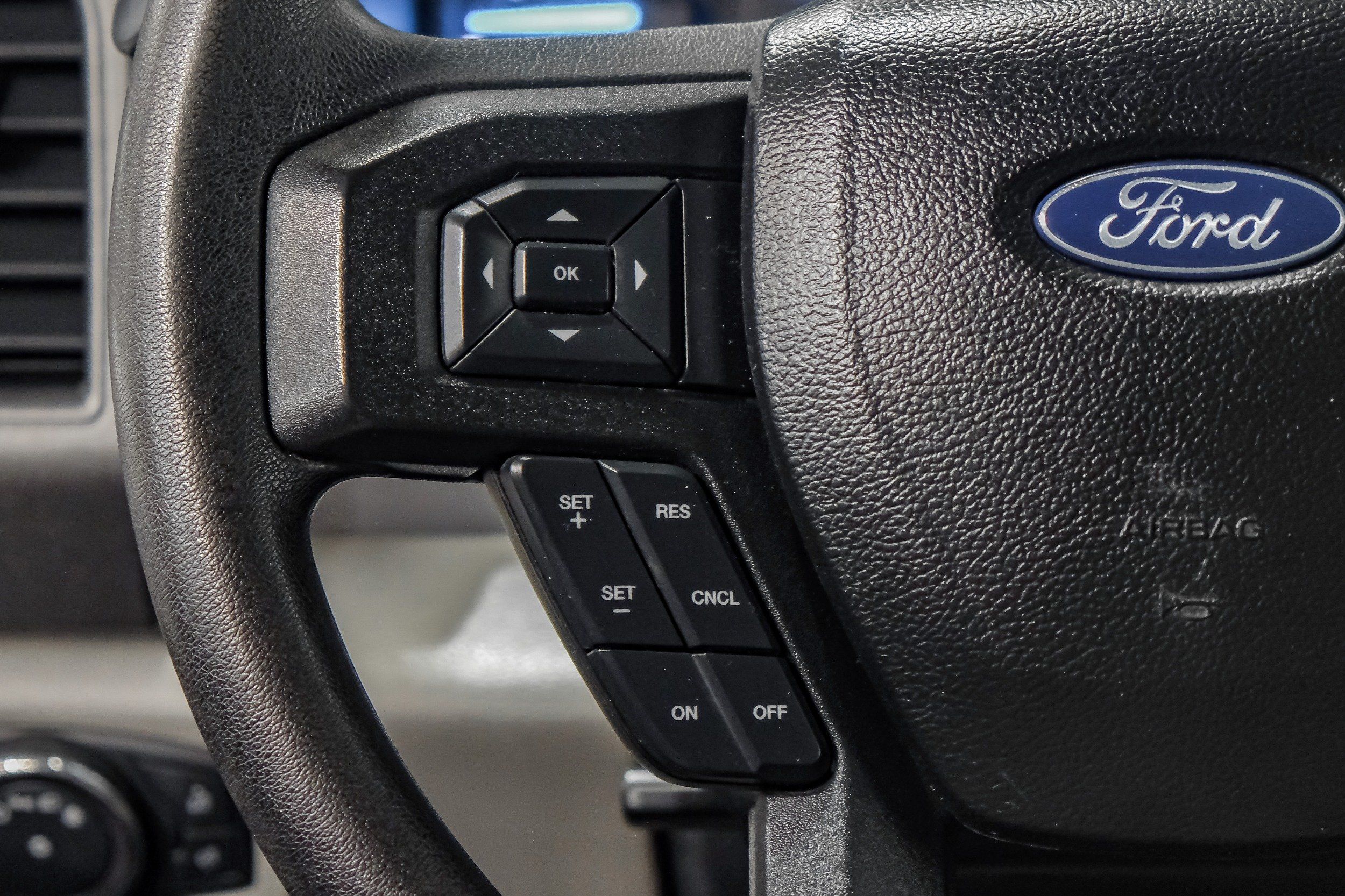 Photo 30 of 2018 Ford F-350 Super for sale in Katy, TX