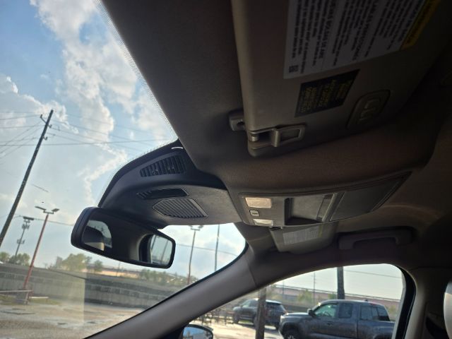 Photo 13 of 2020 Ford Escape Titanium for sale in Houston, TX