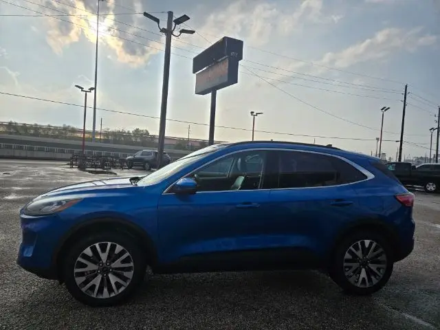Photo 22 of 2020 Ford Escape Titanium for sale in Houston, TX