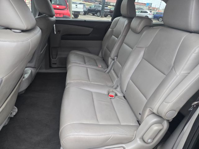 Photo 9 of 2015 Honda Odyssey Wagon for sale in Houston, TX