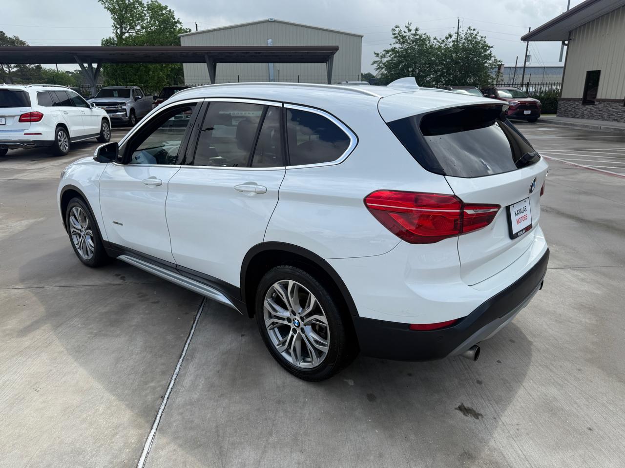 Photo 8 of 2017 BMW X1 Xdrive28i for sale in Houston, TX